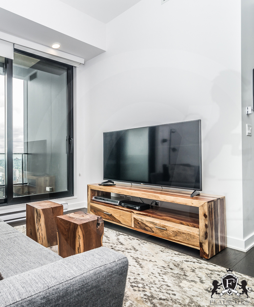 TOUR DES CANADIENS - Penthouse 4804